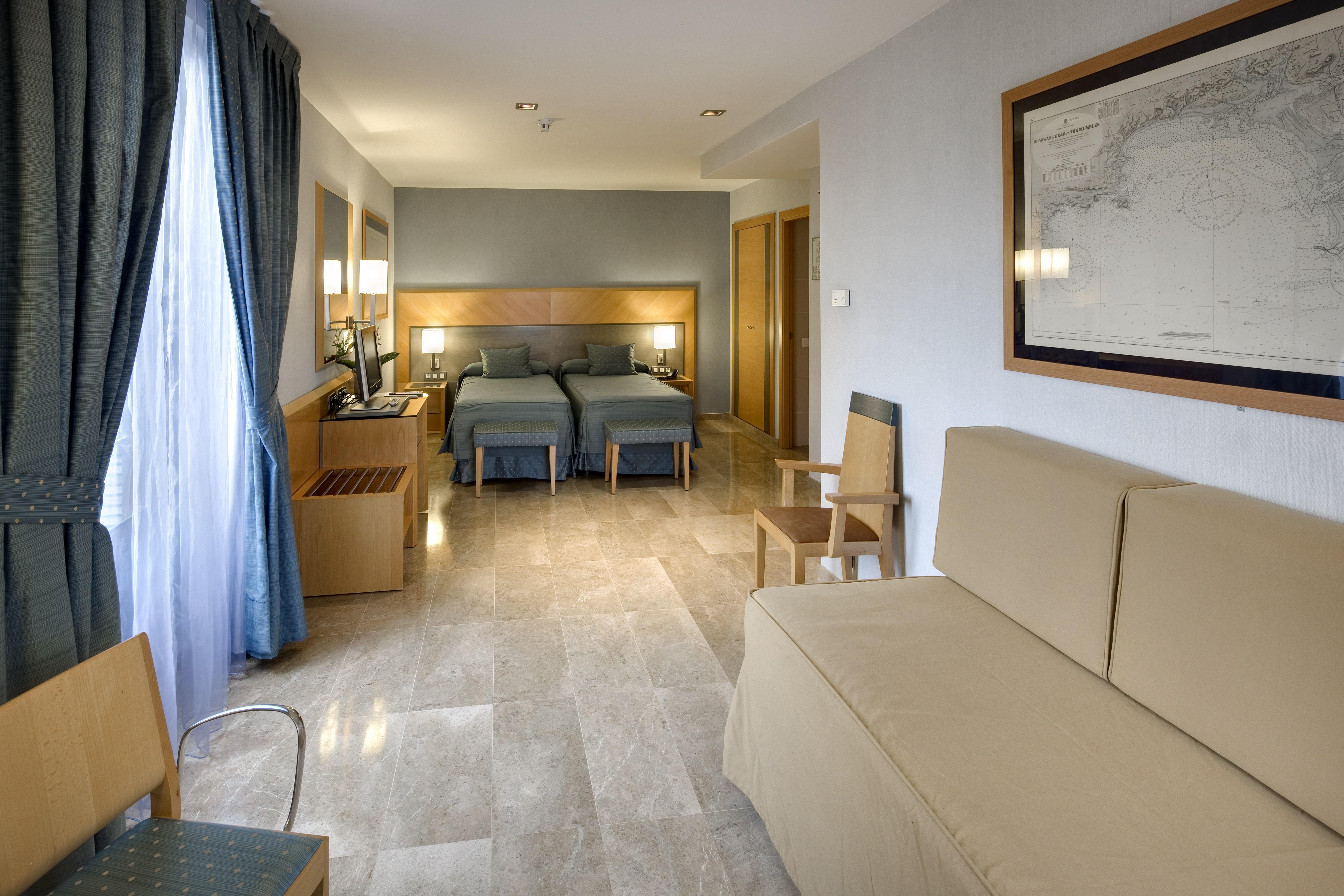Hotel Del Mar Barcelona Room photo